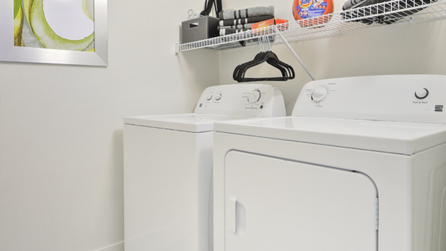 Evolve Apartments - Apartment's Personal Washer and Dryer